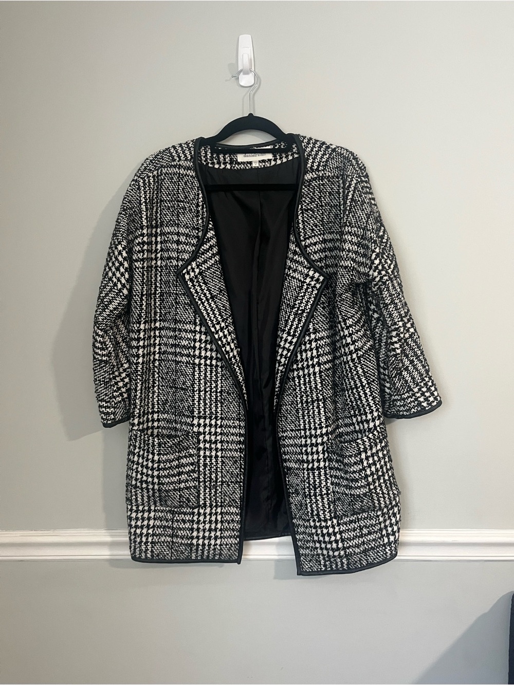 Daniel Rainn Black & White Plaid Open-Front Blazer Jacket